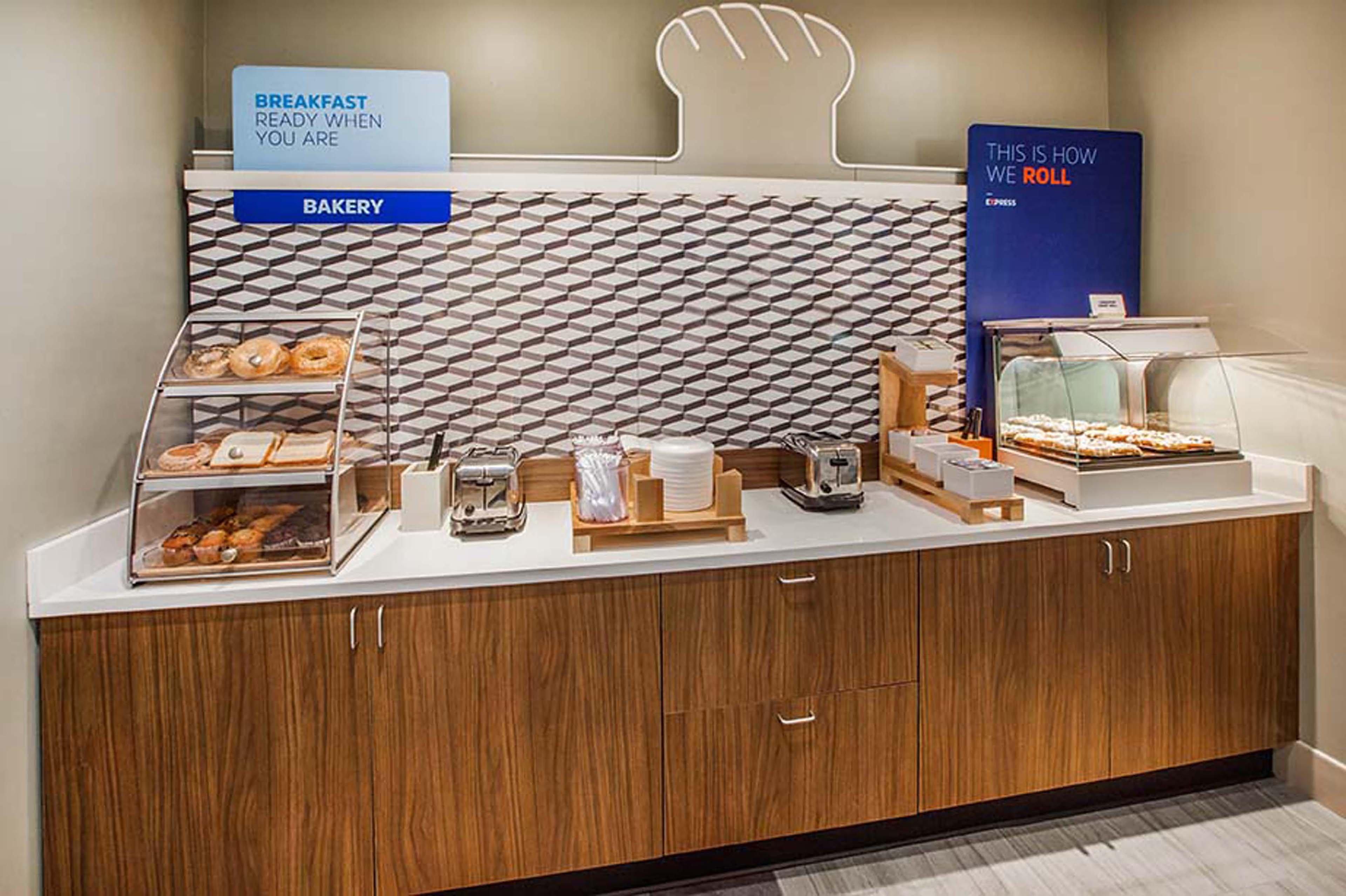 Holiday Inn Express Breaux Bridge By Ihg Henderson Exteriér fotografie